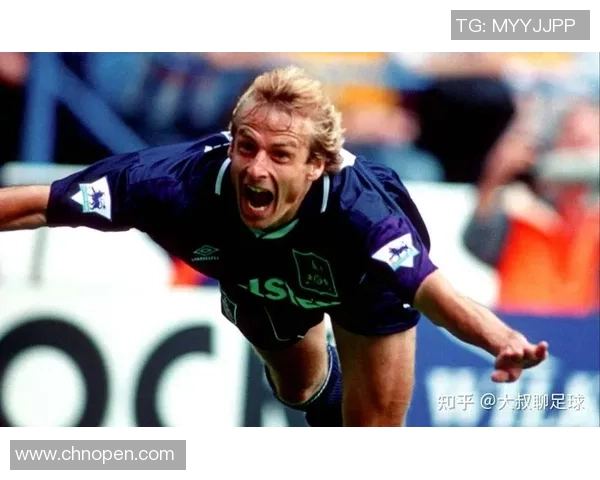 当足球巨星化身女儿奴温情一面展现赛场外最柔软的父爱