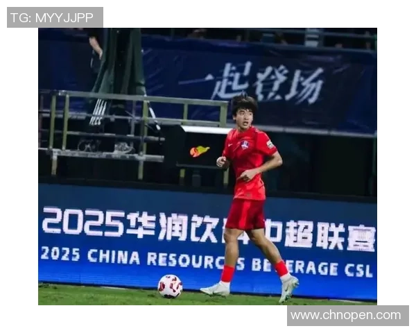 梅州客家足球球星成长之路与辉煌瞬间展现客家精神风采